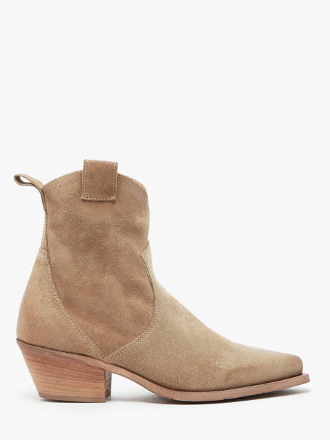 Santiags Ã  Talon Tronchetti Texani En Cuir Metisse Beige women Bottines texanes fabriquÃ©es dans des matÃ©riaux souples et entiÃ¨rement brossÃ©es et vieillies Ã  la main.