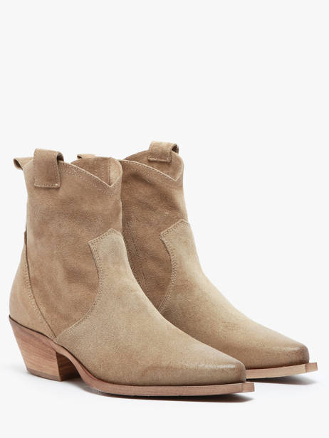 Santiags Ã  Talon Tronchetti Texani En Cuir Metisse Beige women Bottines texanes fabriquÃ©es dans des matÃ©riaux souples et entiÃ¨rement brossÃ©es et vieillies Ã  la main. vue secondaire 2