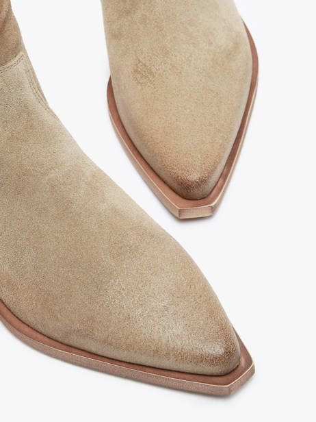 Santiags Ã  Talon Tronchetti Texani En Cuir Metisse Beige women Bottines texanes fabriquÃ©es dans des matÃ©riaux souples et entiÃ¨rement brossÃ©es et vieillies Ã  la main. vue secondaire 3